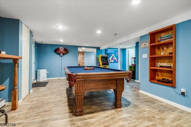 166 Glenside Trl, Byram Twp., NJ 07871