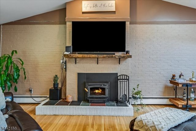 166 Glenside Trl, Byram Twp., NJ 07871