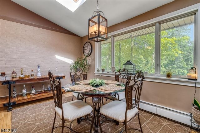 166 Glenside Trl, Byram Twp., NJ 07871