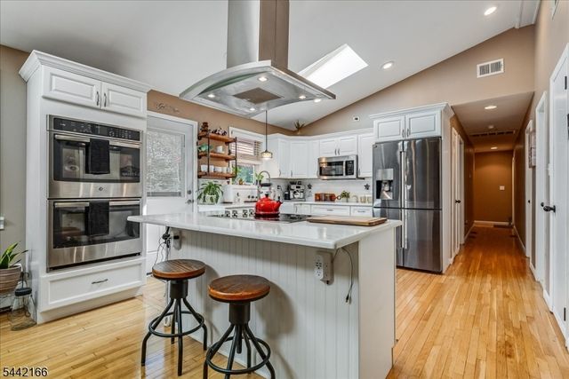 166 Glenside Trl, Byram Twp., NJ 07871