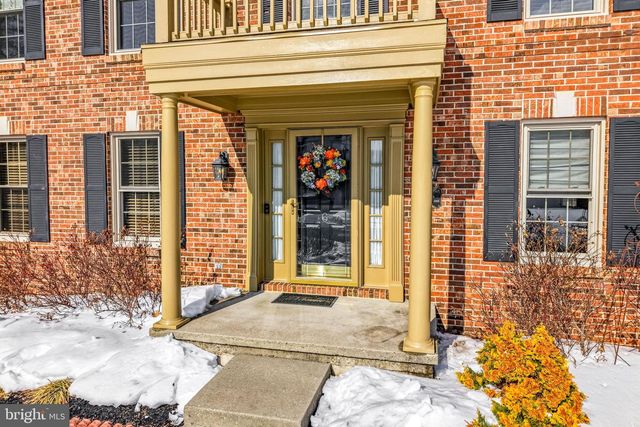 6 ABINGTON RD, Mount Laurel, NJ 08054