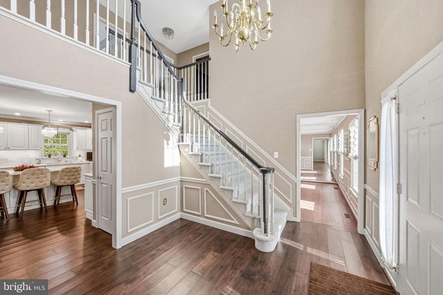 6 ABINGTON RD, Mount Laurel, NJ 08054