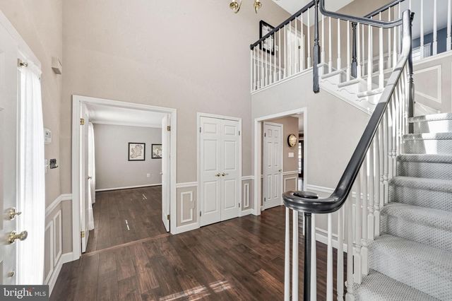 6 ABINGTON RD, Mount Laurel, NJ 08054