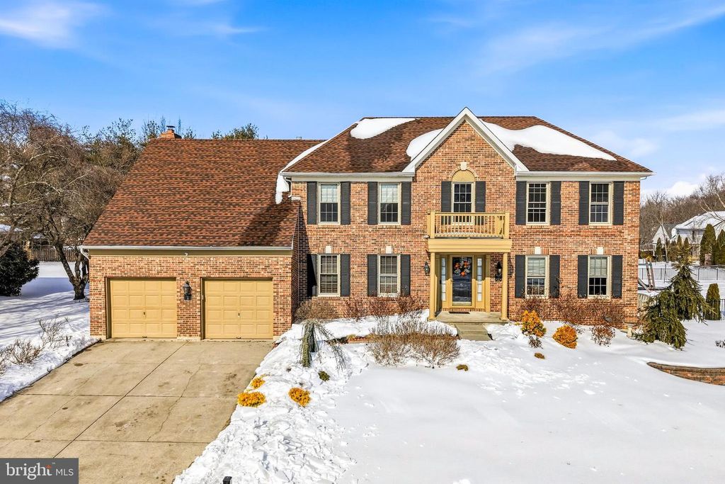 6 ABINGTON RD, Mount Laurel, NJ 08054