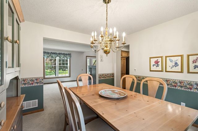 3771 Mount Vernon Lane, Woodbury, MN 55129