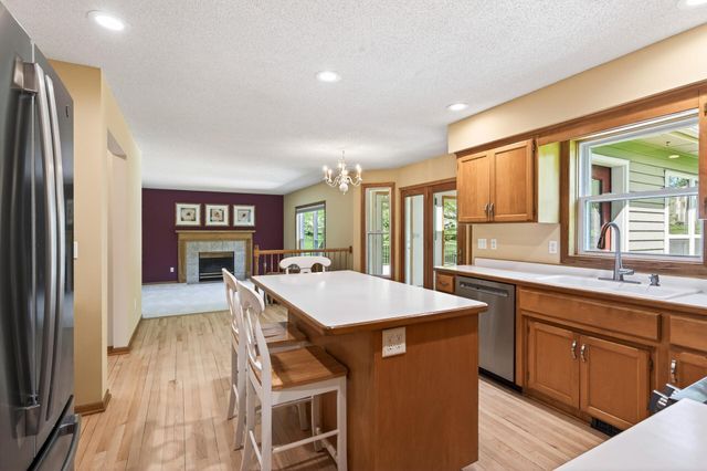 3771 Mount Vernon Lane, Woodbury, MN 55129
