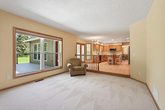 3771 Mount Vernon Lane, Woodbury, MN 55129