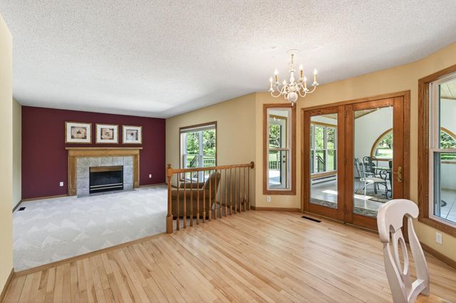 3771 Mount Vernon Lane, Woodbury, MN 55129