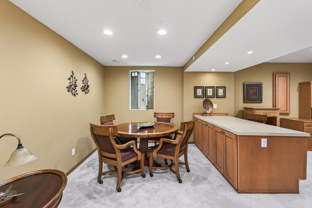 3771 Mount Vernon Lane, Woodbury, MN 55129