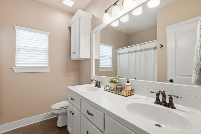 215 Merlot Drive, Conway, AR 72034