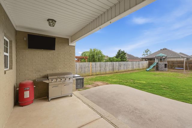 215 Merlot Drive, Conway, AR 72034