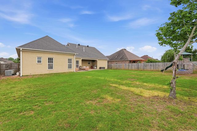 215 Merlot Drive, Conway, AR 72034