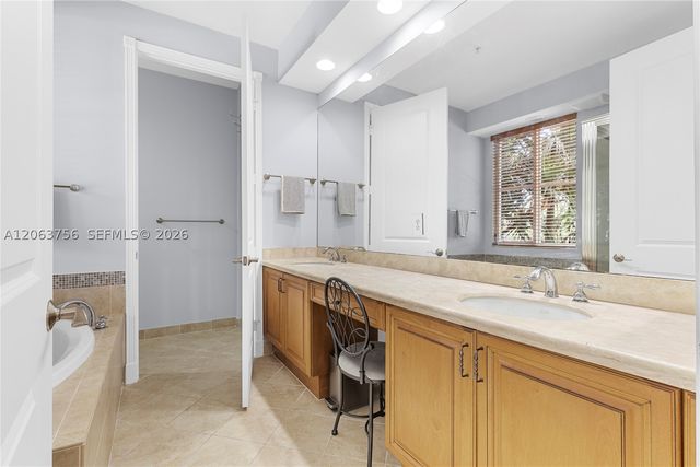 2900 NW 125th Ave 3-107, Sunrise, FL 33323
