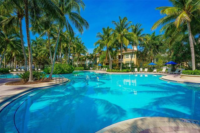 2900 NW 125th Ave 3-107, Sunrise, FL 33323