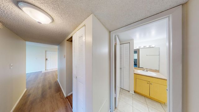 1174 Lake Terry Drive J, West Palm Beach, FL 33411