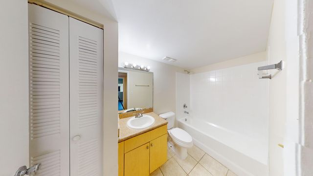 1174 Lake Terry Drive J, West Palm Beach, FL 33411