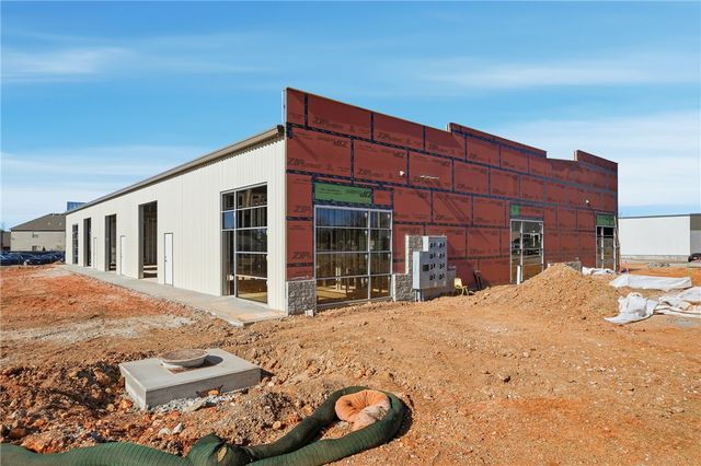 2420 S 8th Street Suite 1&2, Rogers, AR 72758