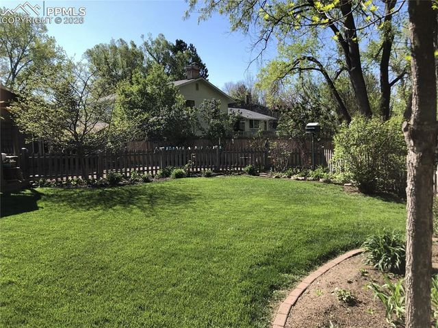 41 El Dorado Lane, Colorado Springs, CO 80919