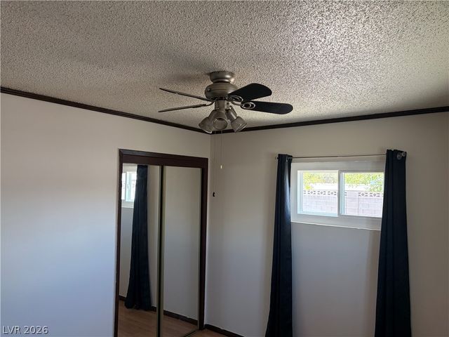 5213 Pebble Beach Boulevard, Las Vegas, NV 89108