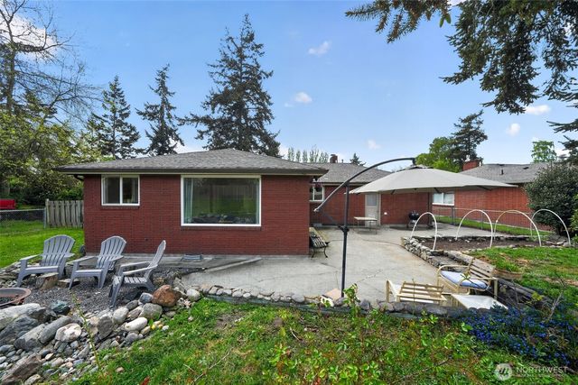 646 SE Ely Street, Oak Harbor, WA 98277