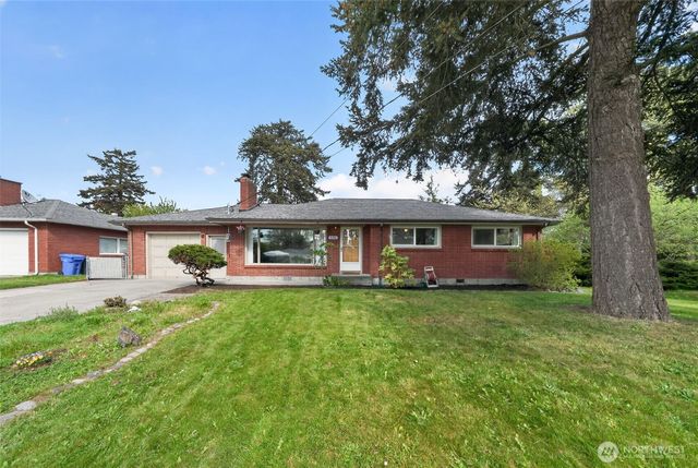 646 SE Ely Street, Oak Harbor, WA 98277