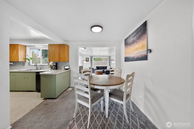 646 SE Ely Street, Oak Harbor, WA 98277