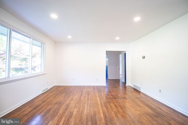602 SMYRNA AVE, Wilmington, DE 19809