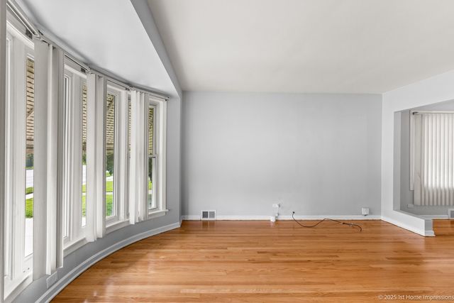 2312 S 1st Avenue, North Riverside, IL 60546