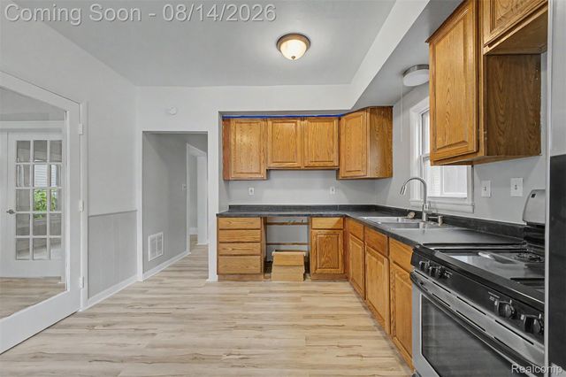 4405 Newberry Street, Wayne, MI 48184