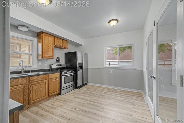 4405 Newberry Street, Wayne, MI 48184