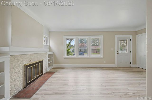 4405 Newberry Street, Wayne, MI 48184