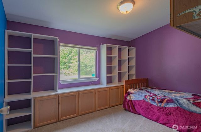 239 Robinson Road, Port Angeles, WA 98362