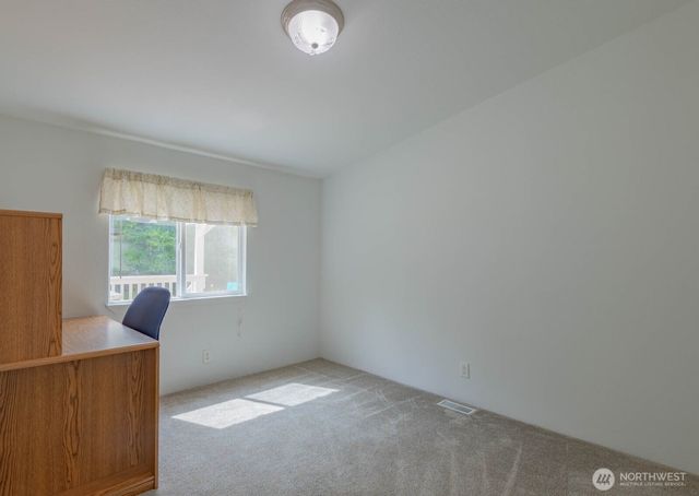 239 Robinson Road, Port Angeles, WA 98362