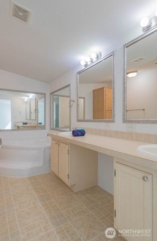 239 Robinson Road, Port Angeles, WA 98362