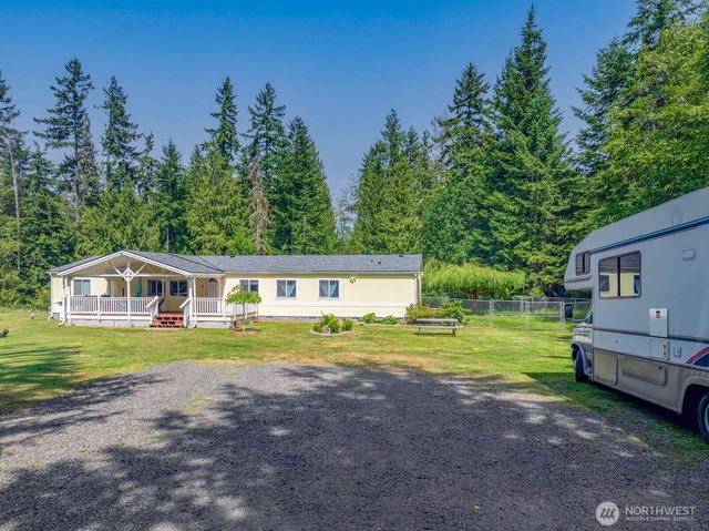 239 Robinson Road, Port Angeles, WA 98362