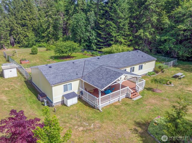 239 Robinson Road, Port Angeles, WA 98362