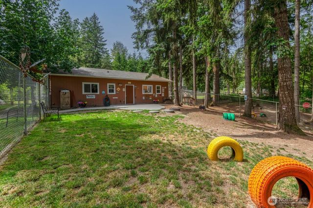 239 Robinson Road, Port Angeles, WA 98362