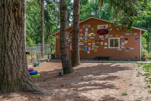 239 Robinson Road, Port Angeles, WA 98362