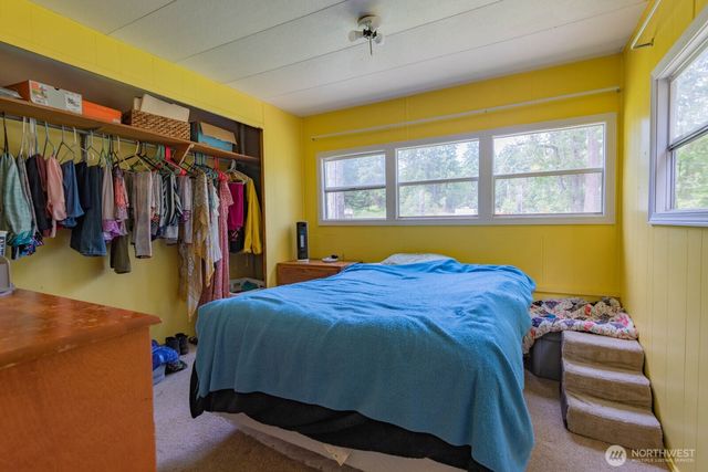 239 Robinson Road, Port Angeles, WA 98362