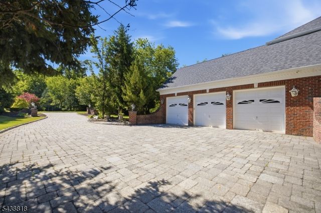 60 Morgan Dr, Sparta Twp., NJ 07871