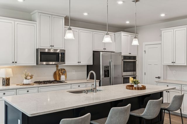 2005 Tanager Dr, Brentwood, TN 37027