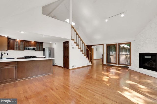 986 WALDEN RD, Hedgesville, WV 25427