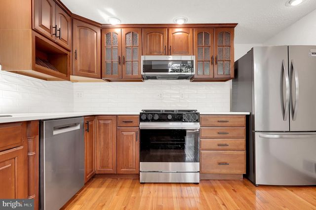 986 WALDEN RD, Hedgesville, WV 25427