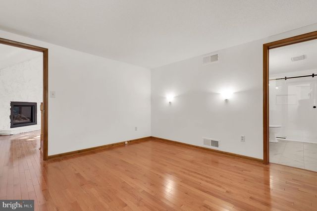 986 WALDEN RD, Hedgesville, WV 25427