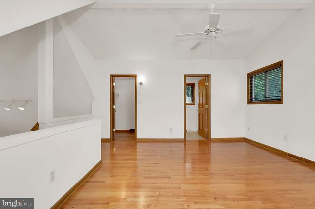 986 WALDEN RD, Hedgesville, WV 25427