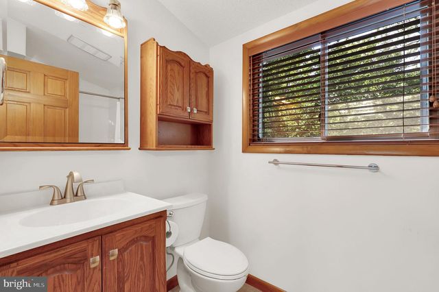 986 WALDEN RD, Hedgesville, WV 25427