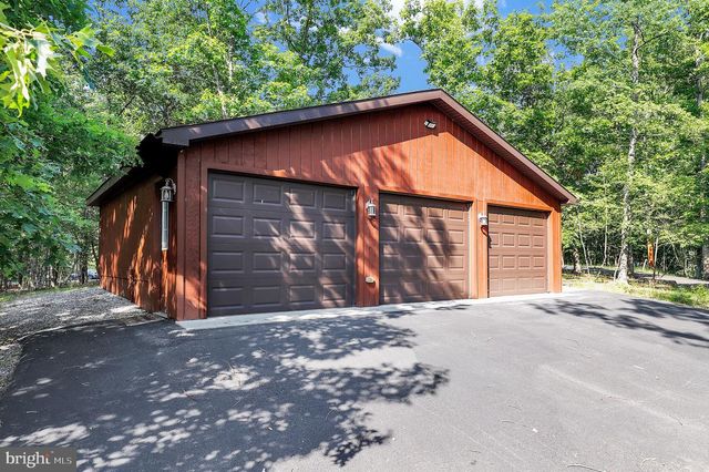 986 WALDEN RD, Hedgesville, WV 25427