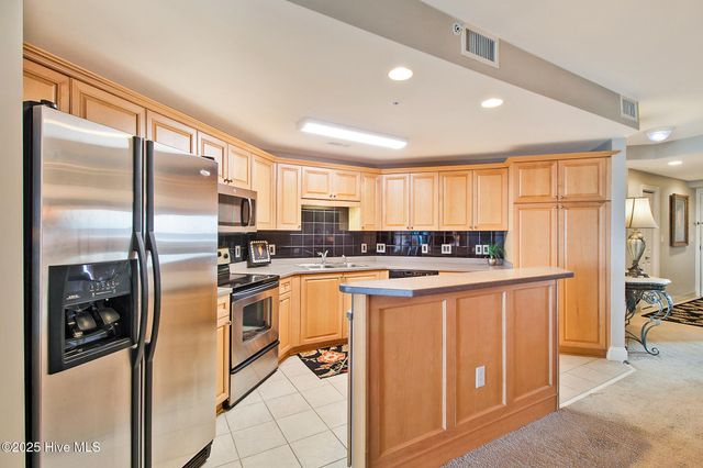 100 Olde Towne Yacht Club Road 512, Beaufort, NC 28516