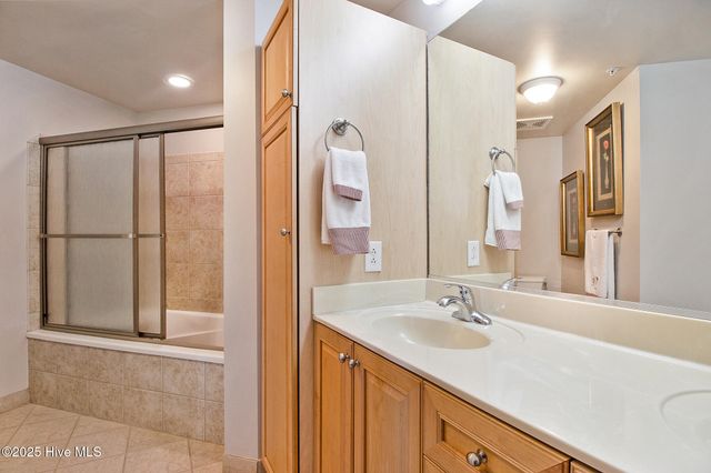 100 Olde Towne Yacht Club Road 512, Beaufort, NC 28516