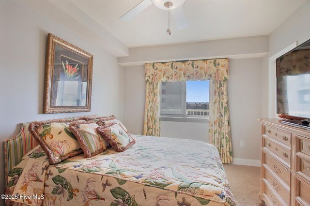 100 Olde Towne Yacht Club Road 512, Beaufort, NC 28516